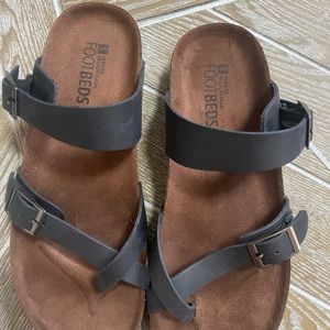 White Mountain Footbeds Gracie Sandle size 9-NEW!!